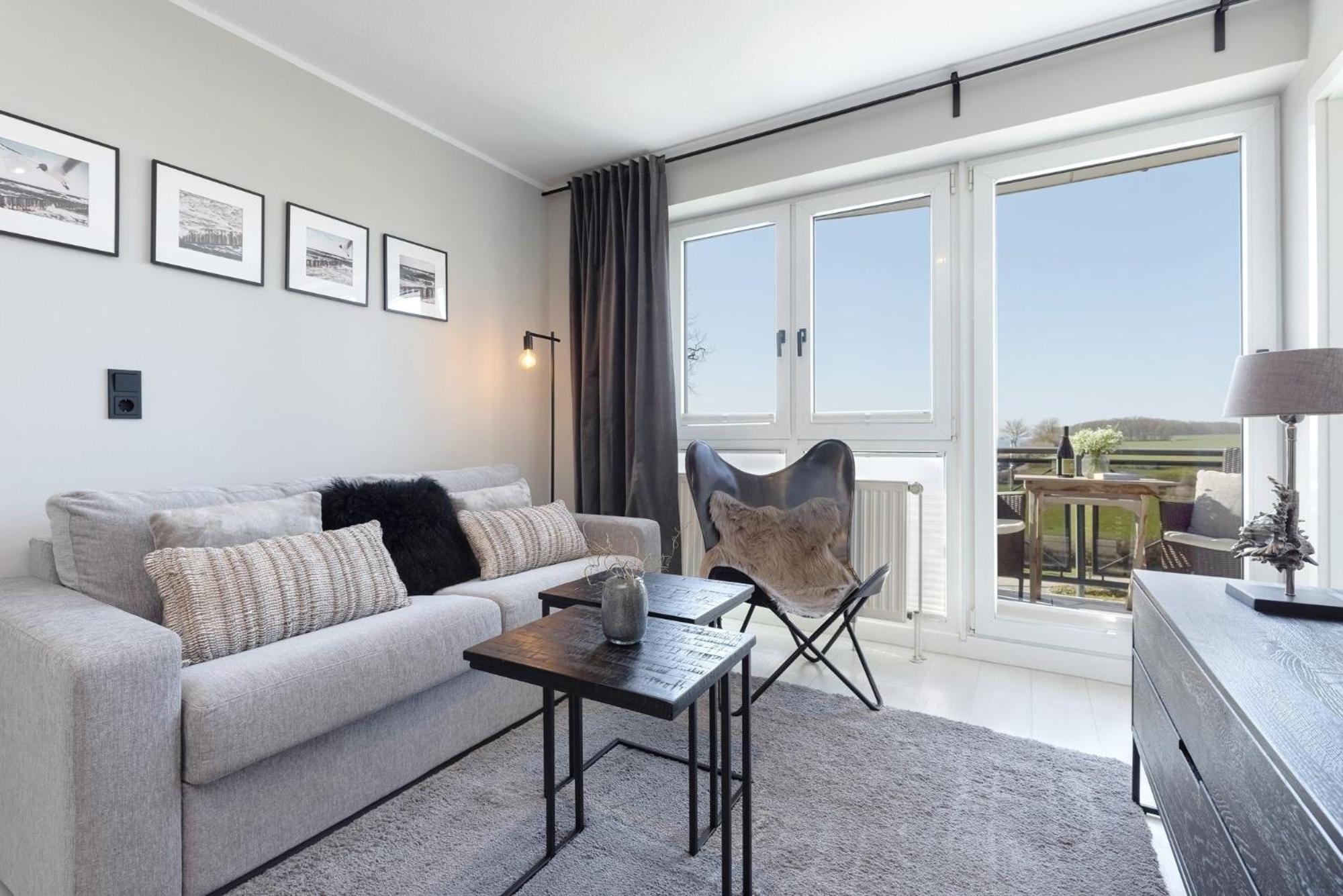 Strandhaus Am Yachthafen 5 *